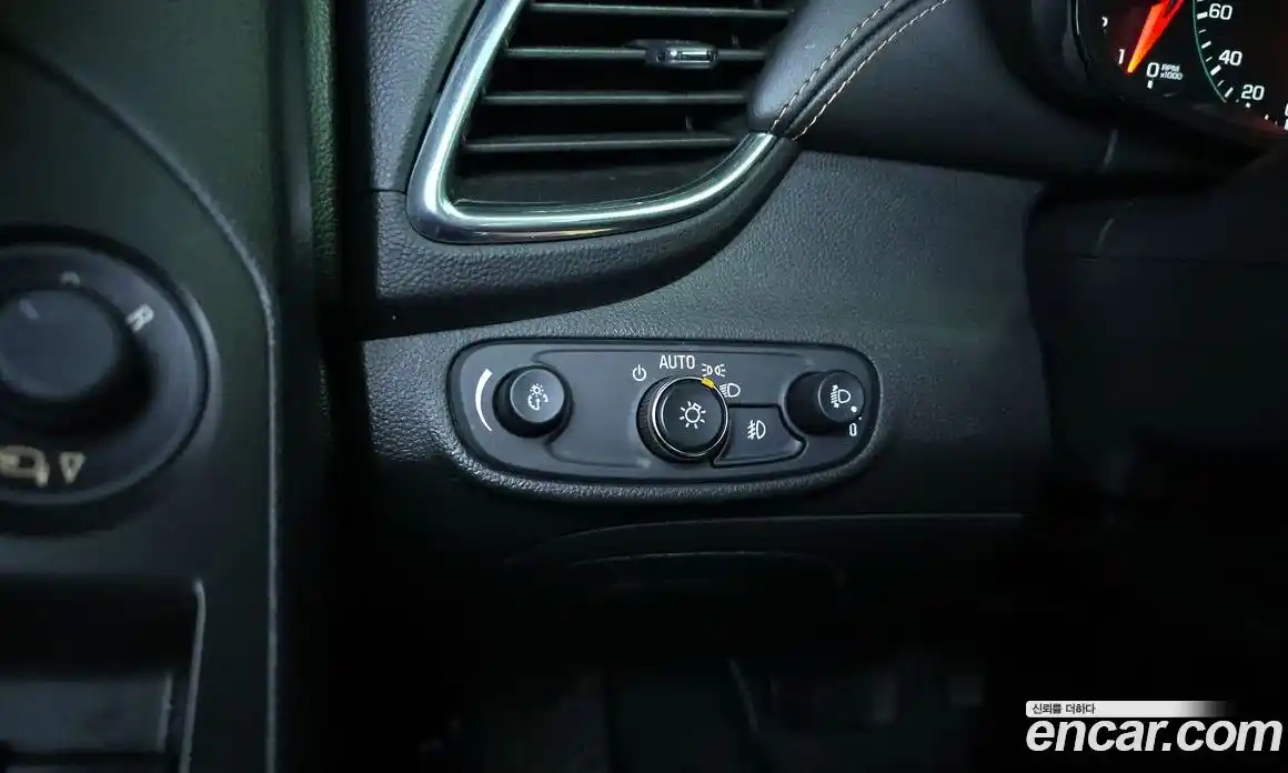 Chevrolet Trax 2018 1.6 Автомат в Москве № 105571, фото 11