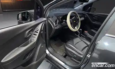 Chevrolet Trax 2018 1.6 Автомат в Москве № 105571, миниатюра 3