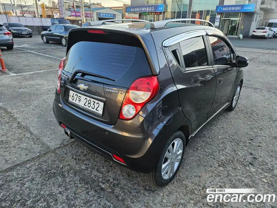 Chevrolet Spark 2014 1.0 Автомат в Москве № 105745, фото 4