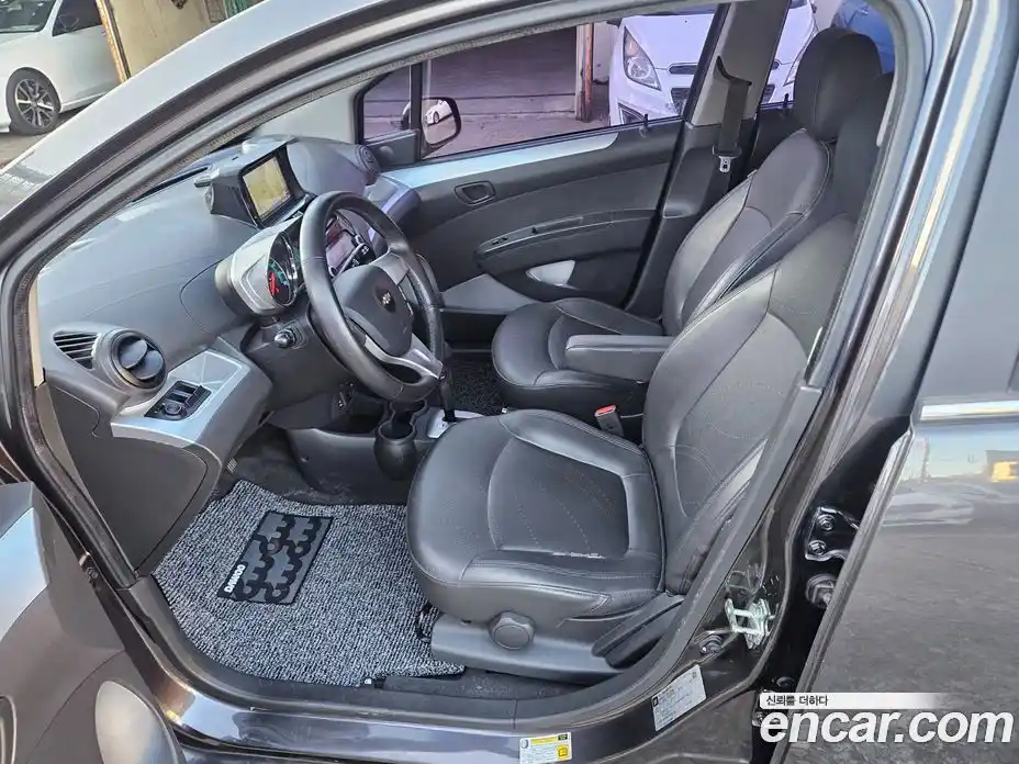 Chevrolet Spark 2014 1.0 Автомат в Москве № 105745, фото 7