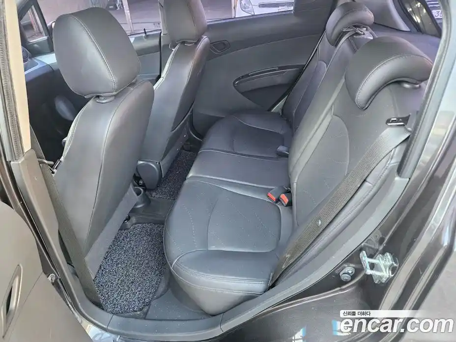 Chevrolet Spark 2014 1.0 Автомат в Москве № 105745, фото 8