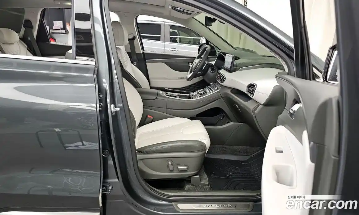 Hyundai Santa Fe 2022 2.5 Автомат в Москве № 109008, фото 15