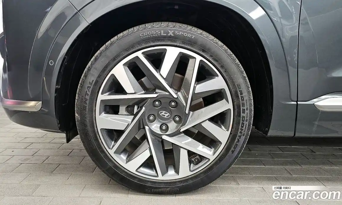 Hyundai Santa Fe 2022 2.5 Автомат в Москве № 109008, фото 5