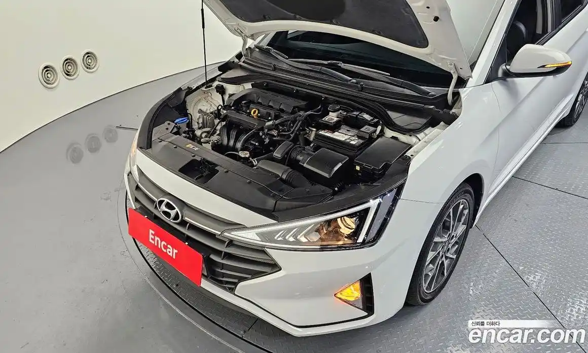 Hyundai Avante 2019 1.6 Автомат в Москве № 109244, фото 16