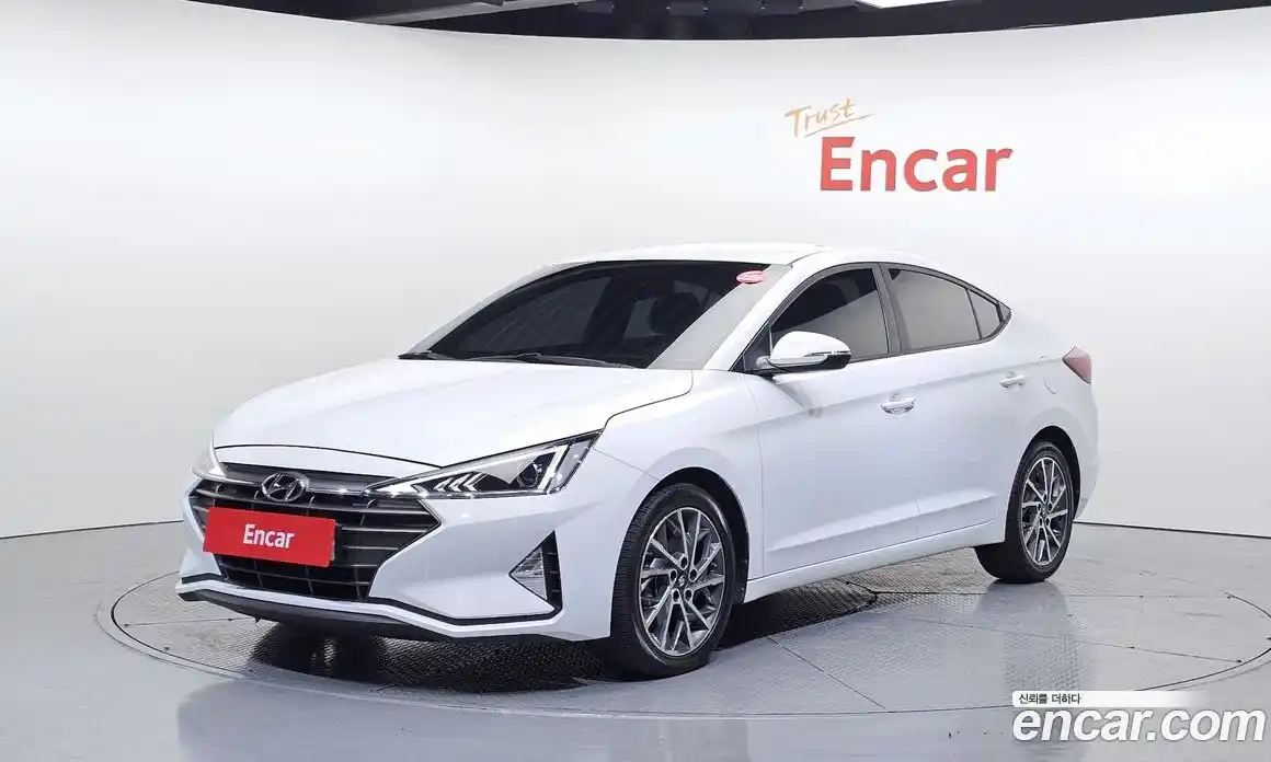 Hyundai Avante 2019 1.6 Автомат в Москве № 109244, фото 18