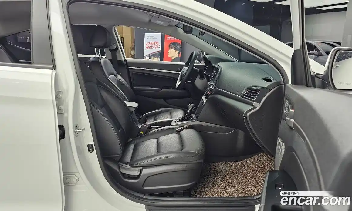 Hyundai Avante 2019 1.6 Автомат в Москве № 109244, фото 19