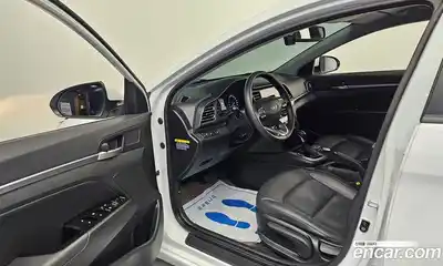 Hyundai Avante 2019 1.6 Автомат в Москве № 109244, миниатюра 6
