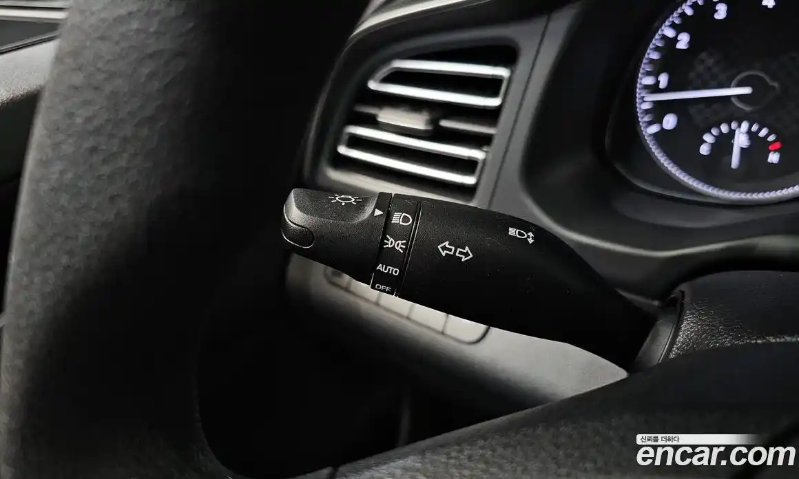 Hyundai Avante 2019 1.6 Автомат в Москве № 109244, фото 9