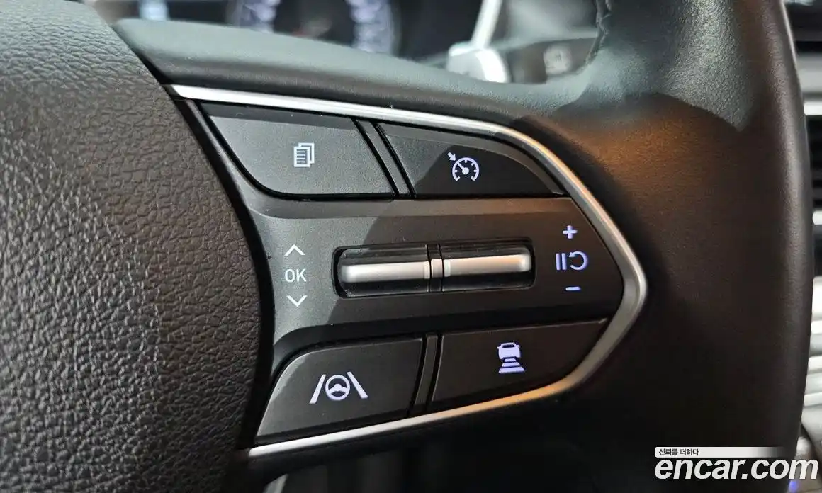 Hyundai Santa Fe 2022 2.5 Автомат в Москве № 110038, фото 3