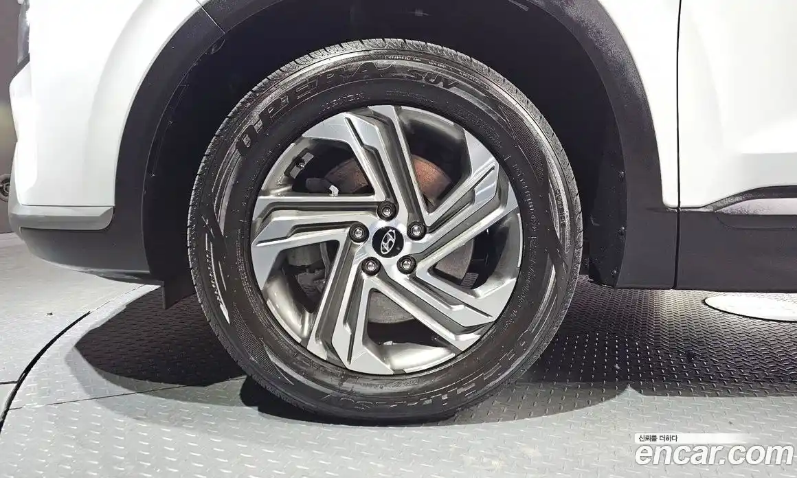 Hyundai Santa Fe 2022 2.5 Автомат в Москве № 110038, фото 5