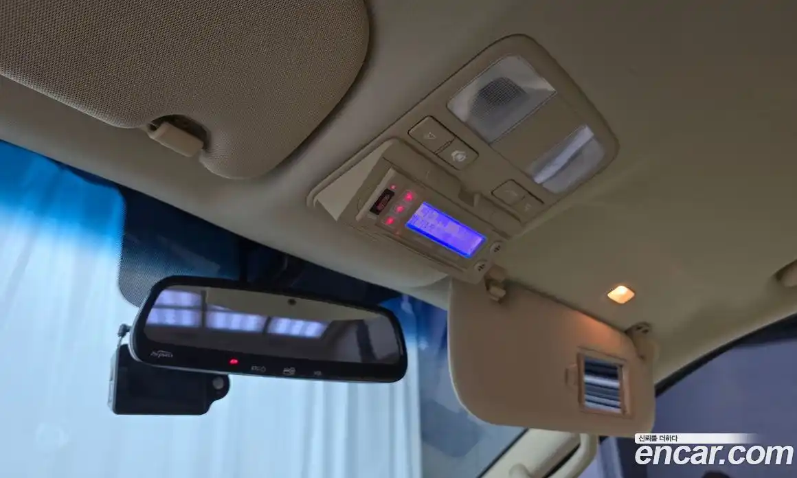 Hyundai Starex 2015 2.5 Автомат в Москве № 112516, фото 12