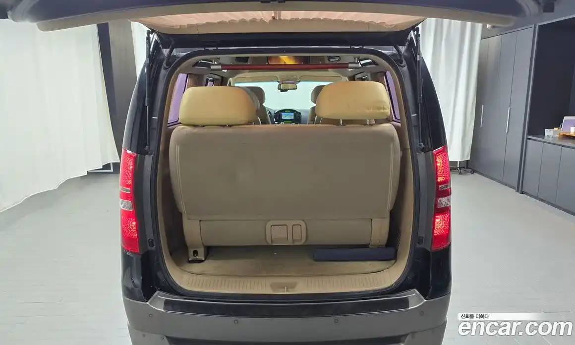 Hyundai Starex 2015 2.5 Автомат в Москве № 112516, фото 14