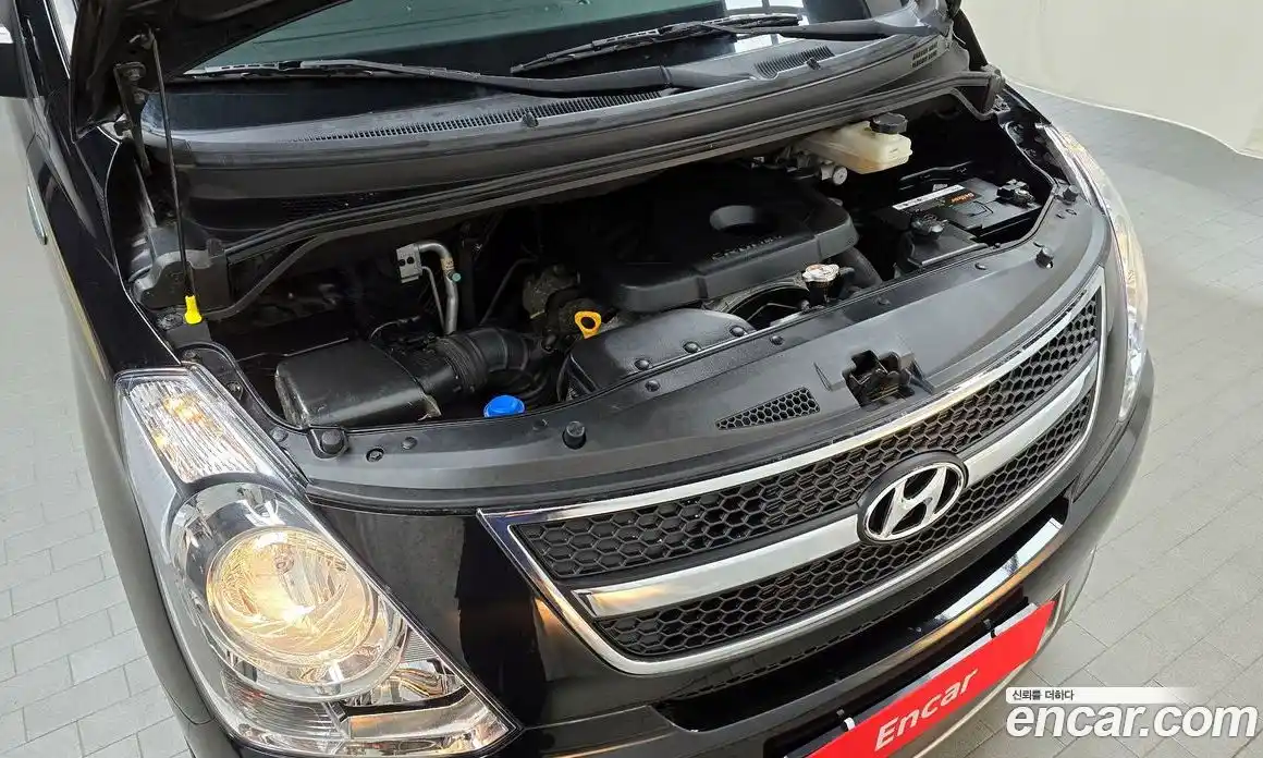 Hyundai Starex 2015 2.5 Автомат в Москве № 112516, фото 8