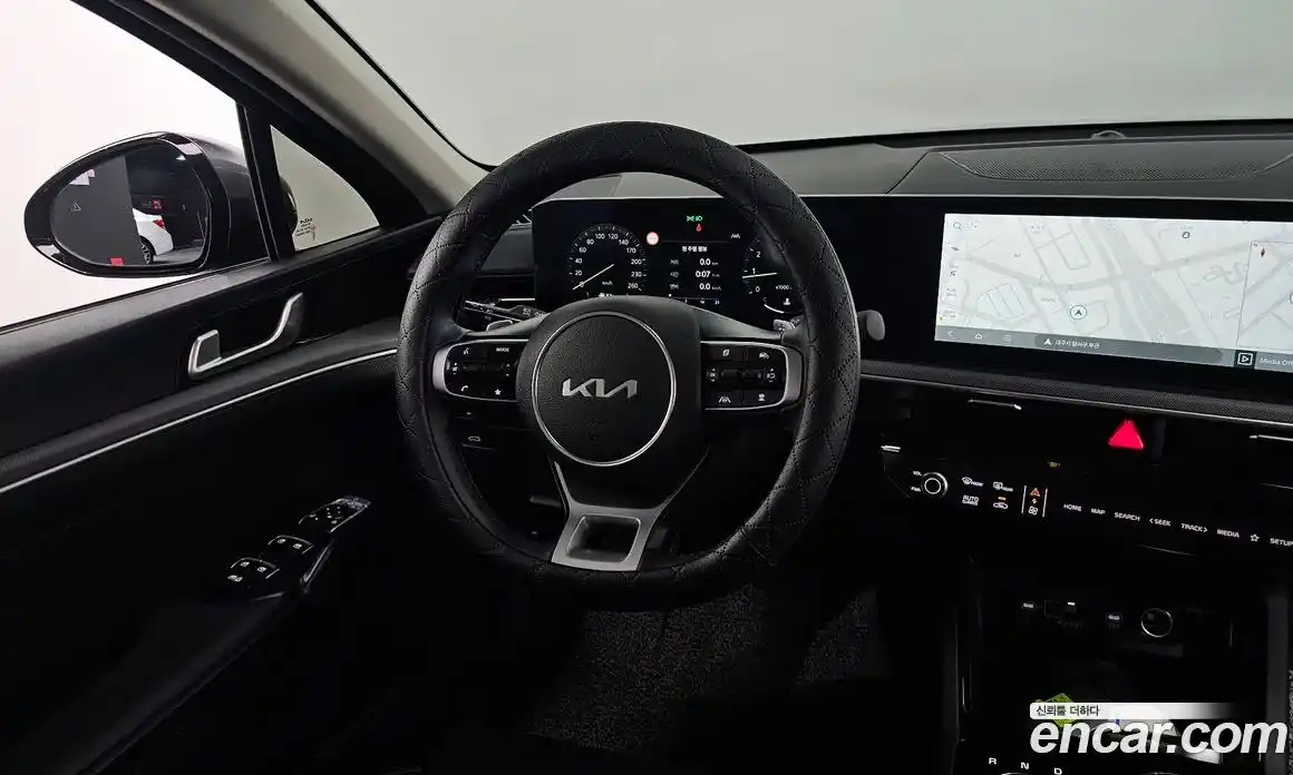 Kia K5 2024 1.6 Автомат в Москве № 12055, фото 13