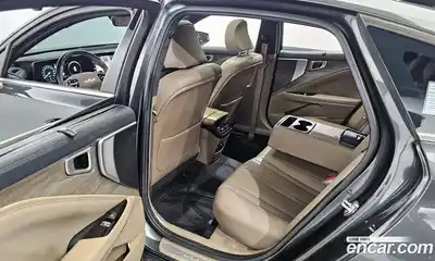 Kia K8 2022 2.5 Автомат в Москве № 122219, миниатюра 11