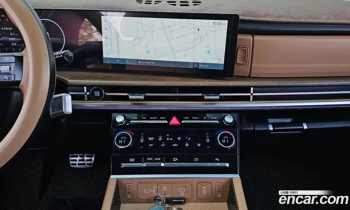 Hyundai Santa Fe 2024 1.6 Автомат в Москве № 125843, фото 17