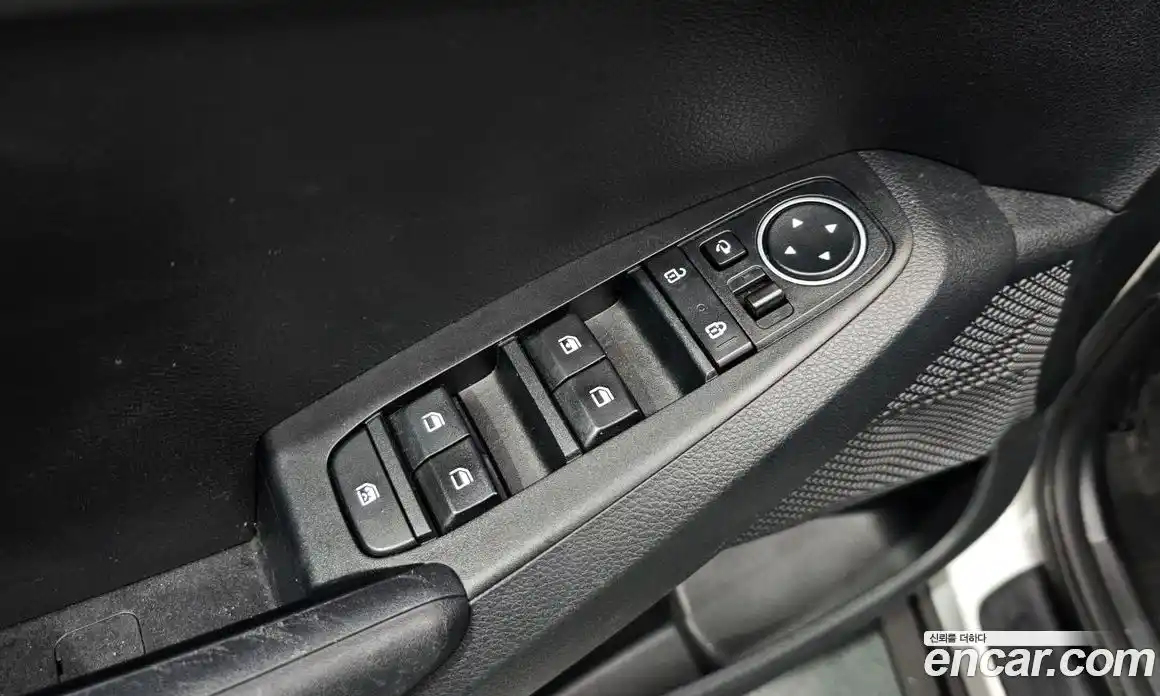 Kia Seltos 2023 1.6 Автомат в Москве № 127139, фото 7