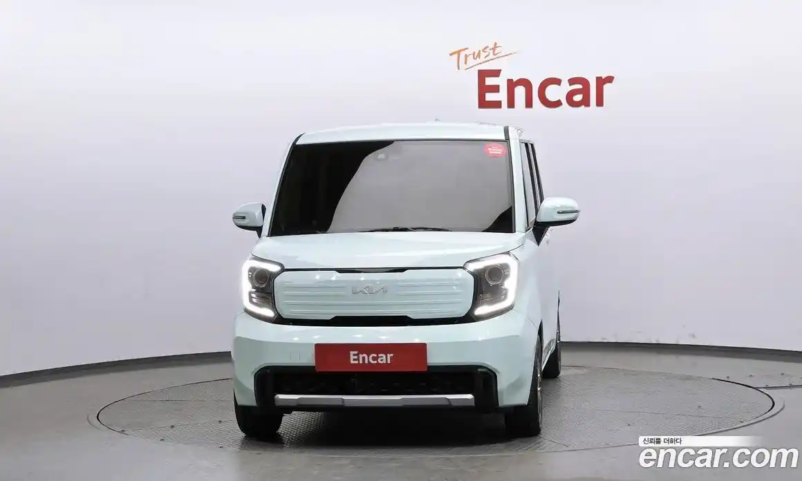 Kia Ray 2023 1.0 Автомат в Москве № 127685, фото 13