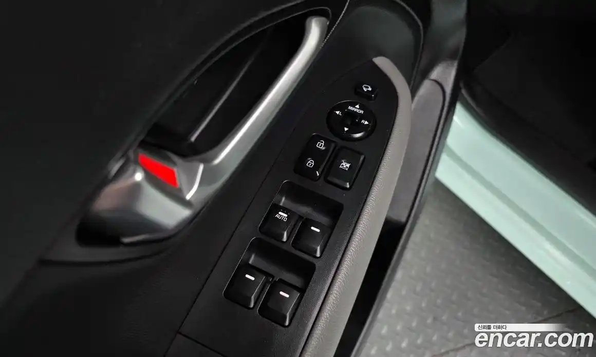 Kia Ray 2023 1.0 Автомат в Москве № 127685, фото 20