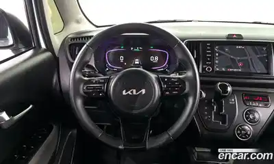 Kia Ray 2023 1.0 Автомат в Москве № 127685, миниатюра 2