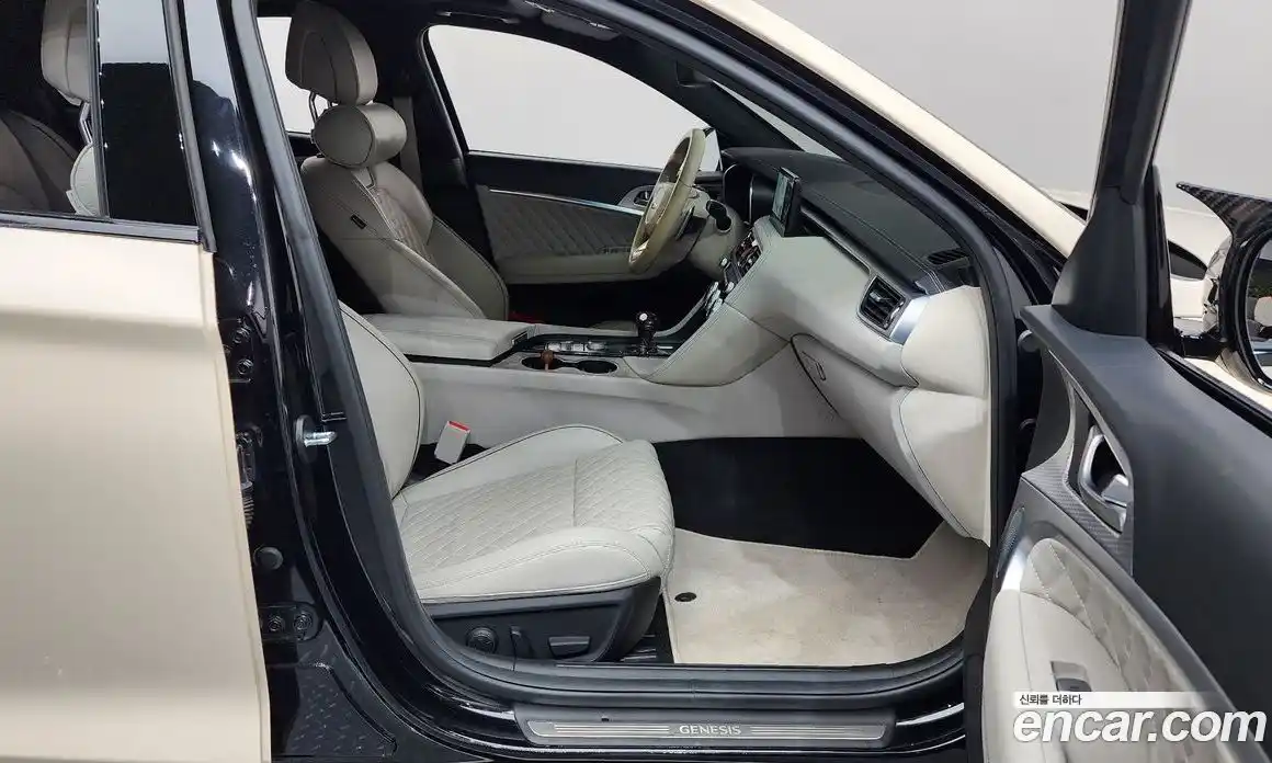 Genesis G70 2023 2.0 Автомат в Москве № 12971, фото 20