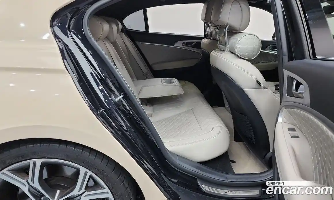 Genesis G70 2023 2.0 Автомат в Москве № 12971, фото 5