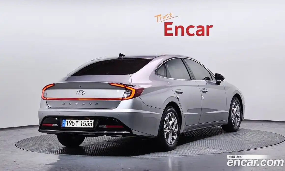 Hyundai Sonata 2022 2.0 Автомат в Москве № 129871, фото 14