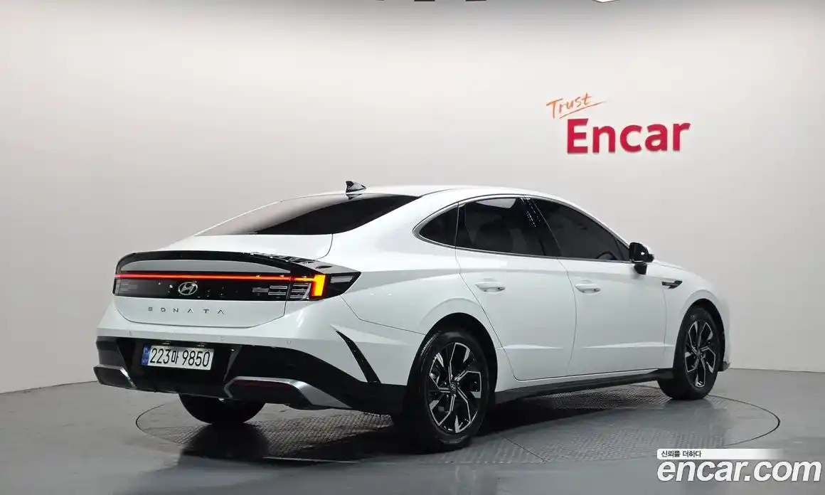 Hyundai Sonata 2025 1.6 Автомат в Москве № 129960, фото 15