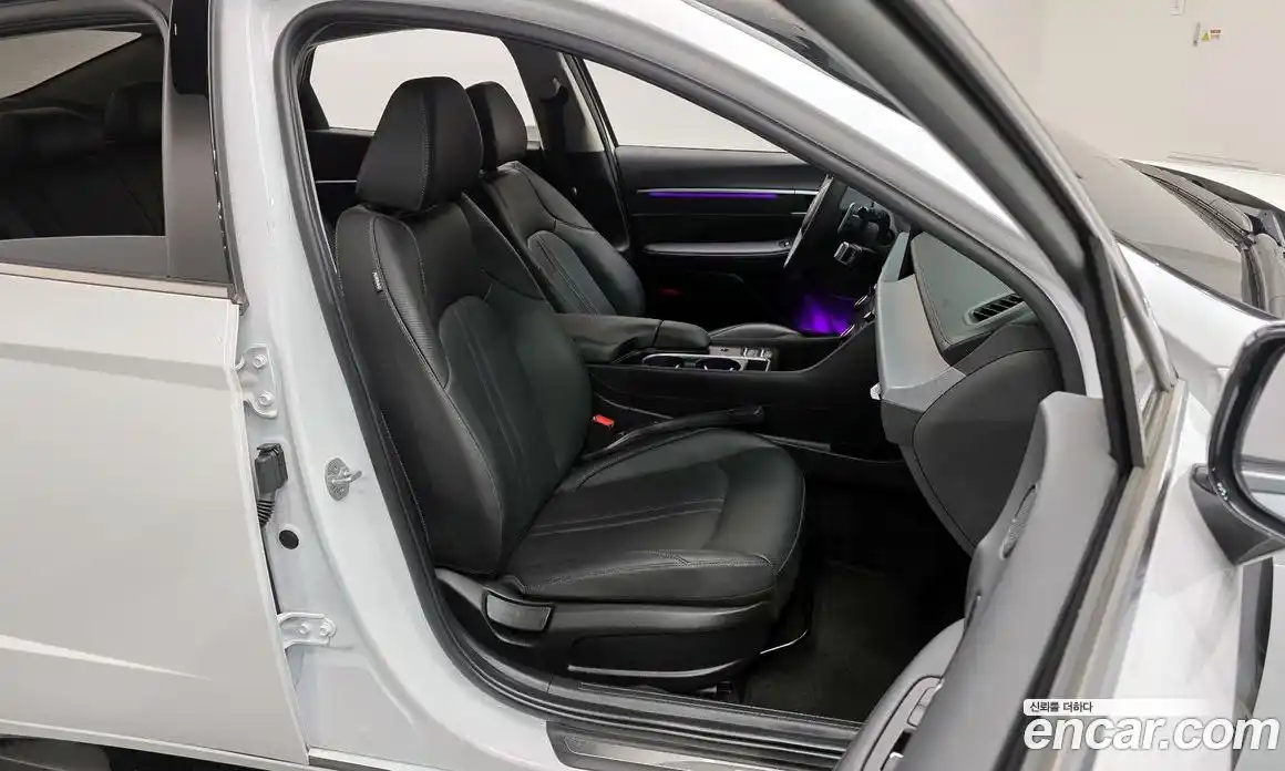 Hyundai Sonata 2025 1.6 Автомат в Москве № 129960, фото 19