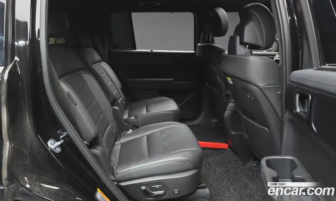 Hyundai Santa Fe 2025 1.6 Автомат в Москве № 130683, фото 14