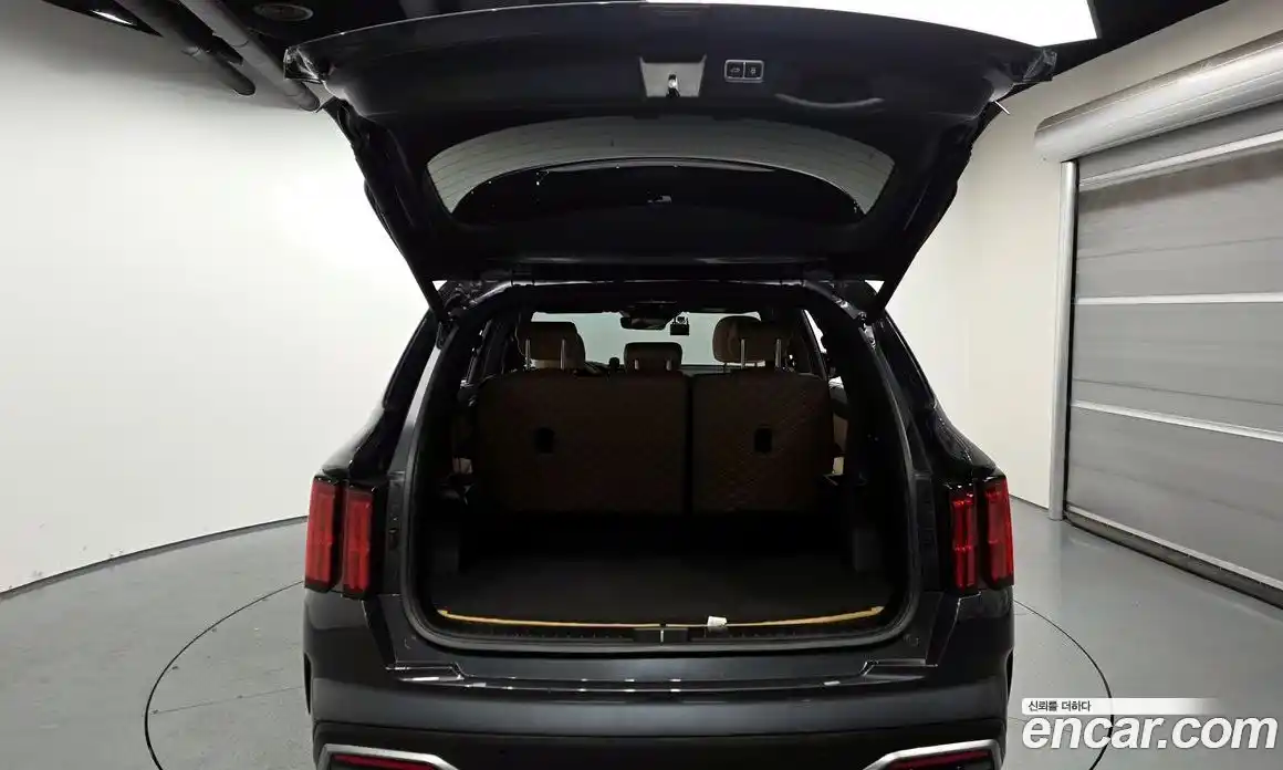 Kia Sorento 2022 1.6 Автомат в Москве № 132167, фото 8