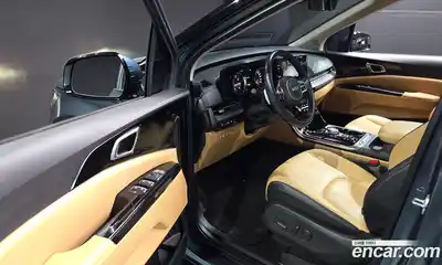 Kia Canival 2022 3.5 Автомат в Москве № 132629, миниатюра 11
