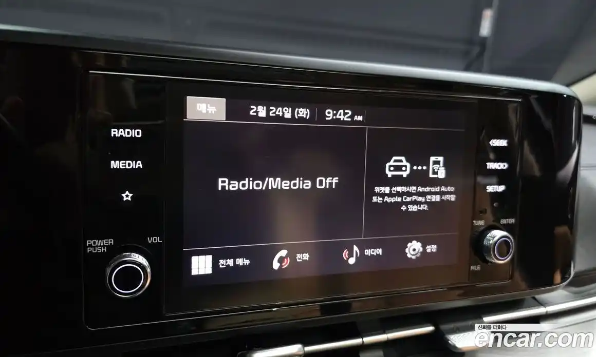 Kia Canival 2022 3.5 Автомат в Москве № 132629, фото 14