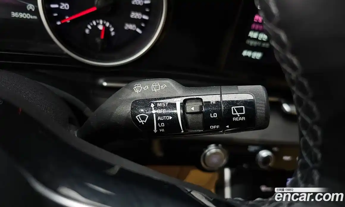 Kia Canival 2023 2.2 Автомат в Москве № 133271, фото 17