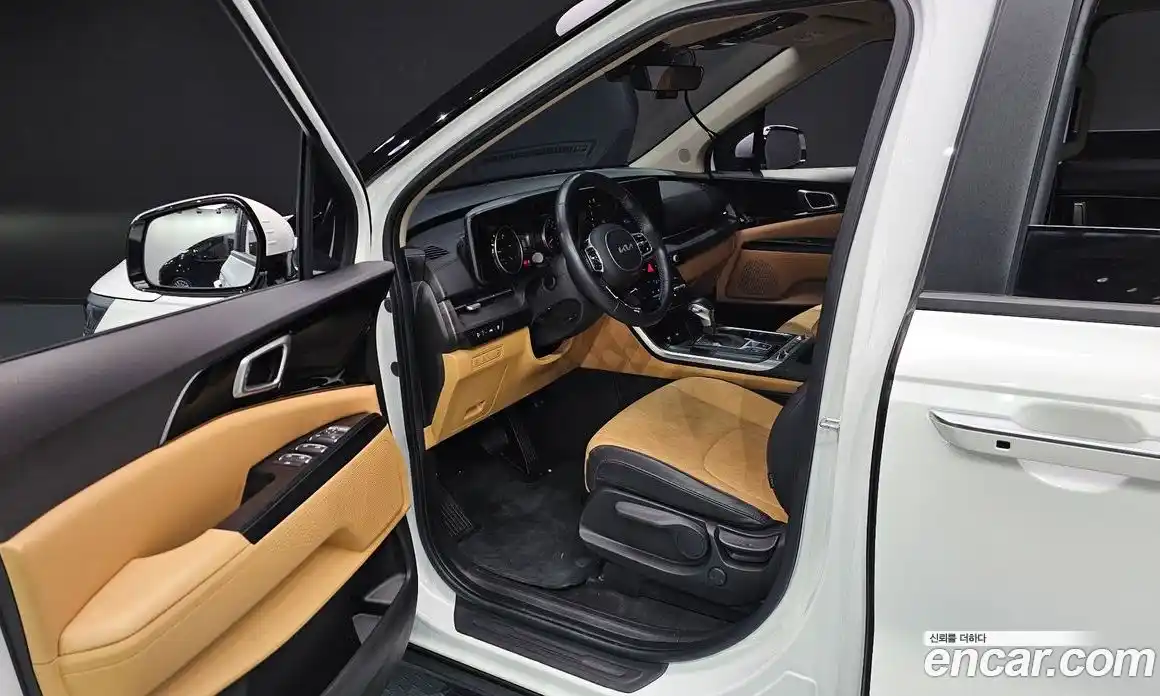 Kia Canival 2023 2.2 Автомат в Москве № 133271, фото 8