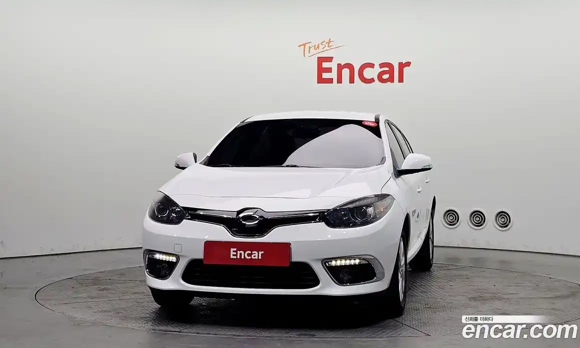 Renault SM3 2016 1.6 Автомат в Москве № 138165, фото 14