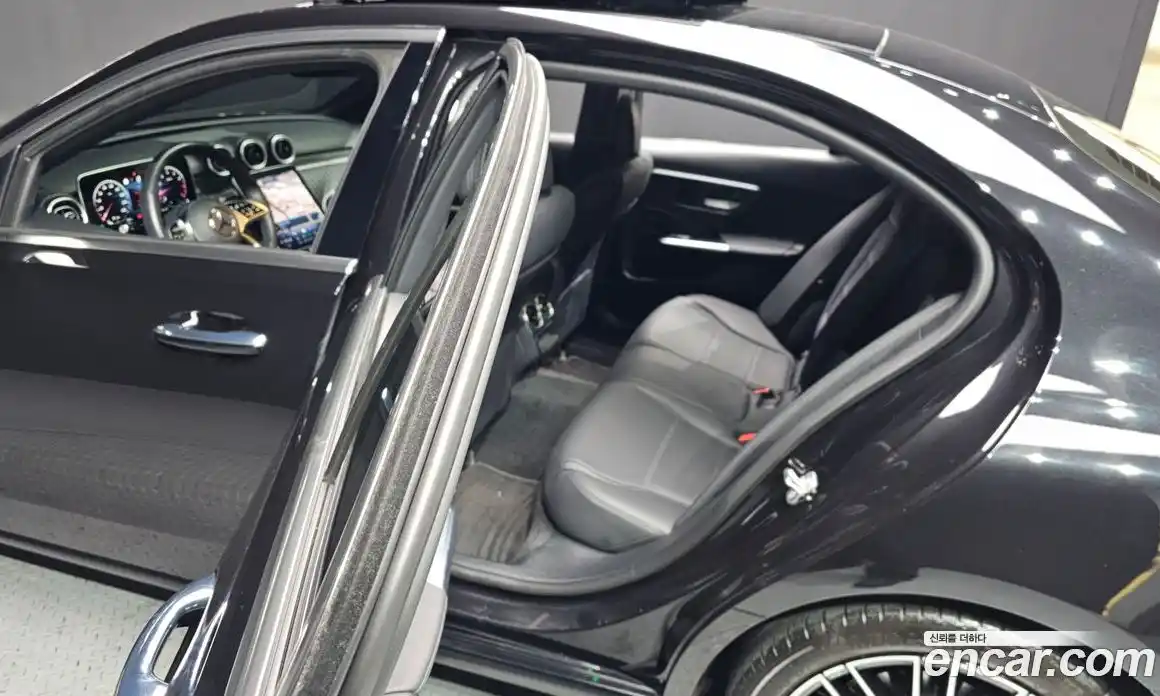 Mercedes-Benz C-Class 2024 2.0 Автомат в Москве № 138730, фото 18