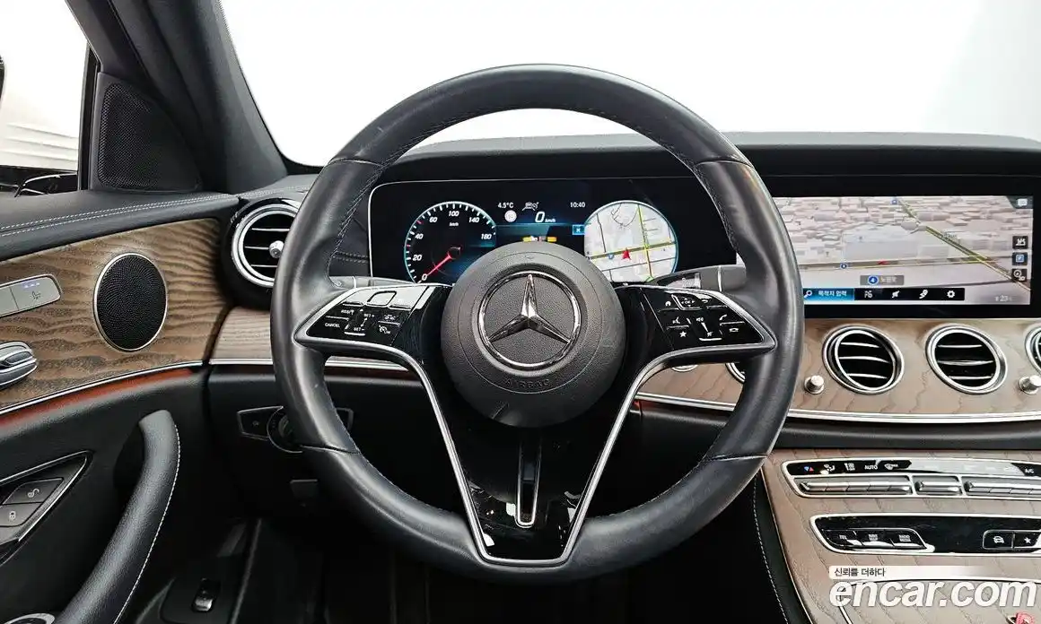 Mercedes-Benz E-Class 2022 2.0 Автомат в Москве № 140084, фото 13