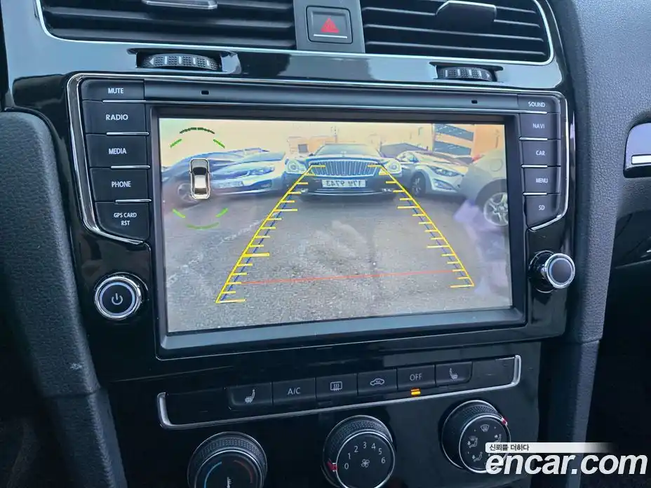 Volkswagen Golf 2014 1.6 Автомат в Москве № 146912, фото 11