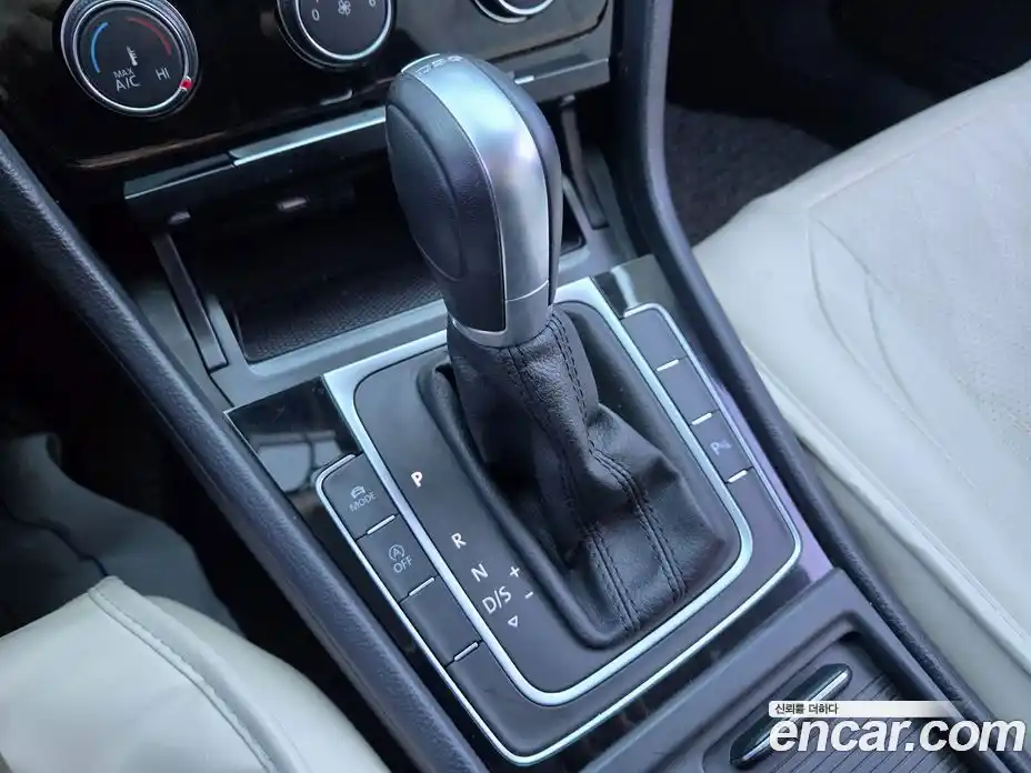 Volkswagen Golf 2014 1.6 Автомат в Москве № 146912, фото 13