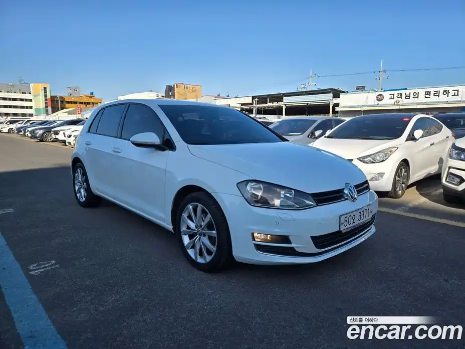 Volkswagen Golf 2014 1.6 Автомат в Москве № 146912, фото 3
