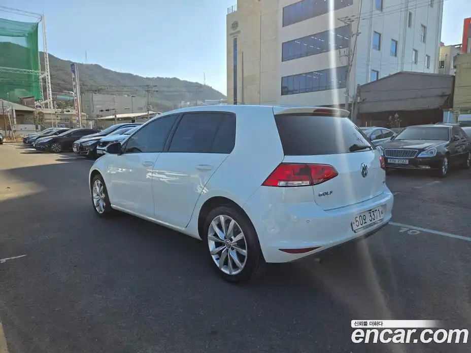 Volkswagen Golf 2014 1.6 Автомат в Москве № 146912, фото 6