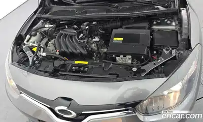 Renault SM3 2018 1.6 Автомат в Москве № 147639, миниатюра 11