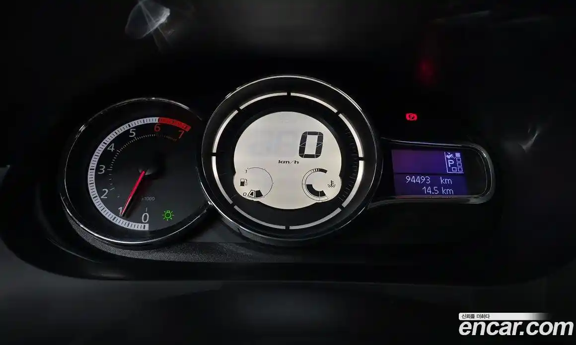 Renault SM3 2018 1.6 Автомат в Москве № 147639, фото 13