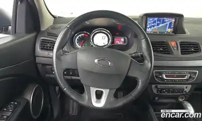 Renault SM3 2018 1.6 Автомат в Москве № 147639, миниатюра 9