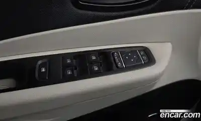 Renault QM3 2018 1.5 Автомат в Москве № 147744, миниатюра 2