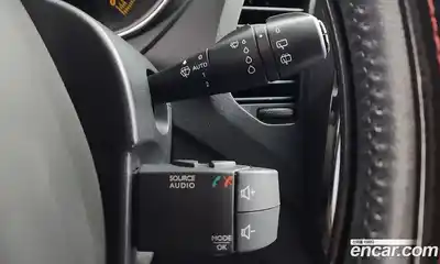 Renault QM3 2015 1.5 Автомат в Москве № 148055, миниатюра 12