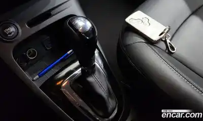 Renault QM3 2015 1.5 Автомат в Москве № 148055, миниатюра 9