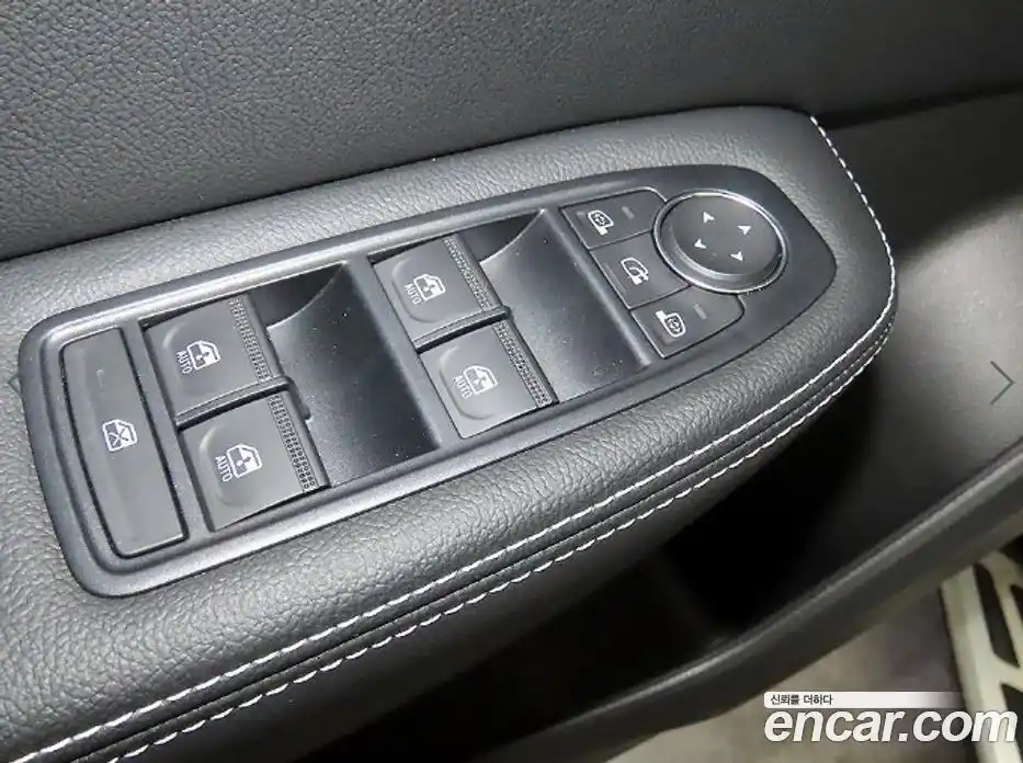 Renault XM3 2023 1.6 Автомат в Москве № 152318, фото 13