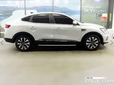 Renault XM3 2023 1.6 Автомат в Москве № 152318, миниатюра 3